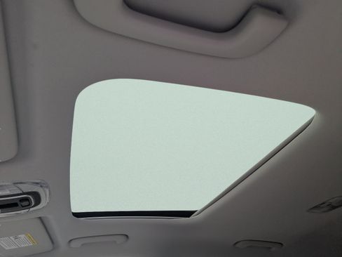New 2026 Hyundai Elantra Hybrid FWD image 25