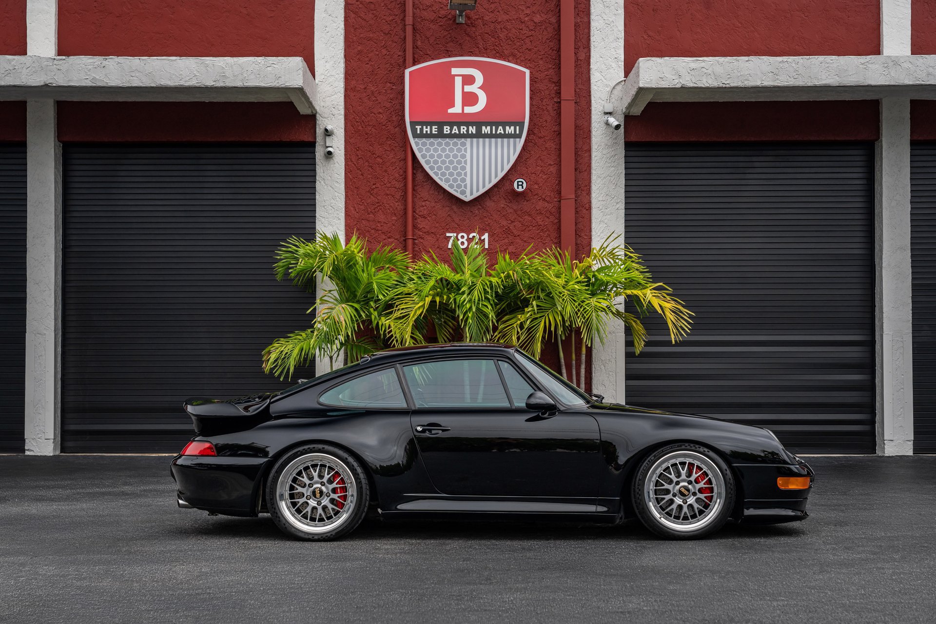 Used 1996 Porsche 911 Turbo RWD image 15
