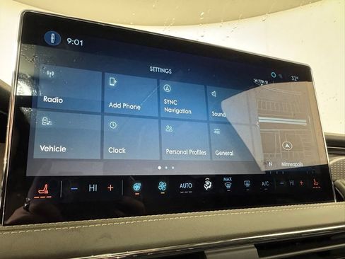 Certified 2025 Lincoln Corsair Grand Touring w/ Equipment Group 301A AWD/4WD image 43