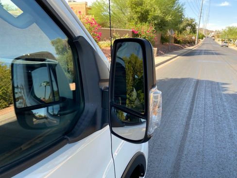 Used 2024 Ford Transit 350 XLT RWD image 16