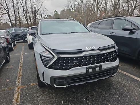 Used 2023 Kia Sportage X-Line w/ X-Line Premium Package image 2