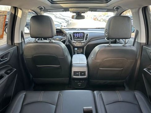 Used 2023 Chevrolet Equinox Premier image 24