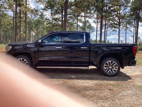 New 2025 GMC Sierra 1500 Denali w/ Denali Reserve Package image 8