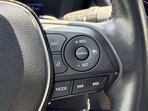 Used 2021 Toyota Corolla SE w/ Carpet Mat Package (TMS) FWD image 31