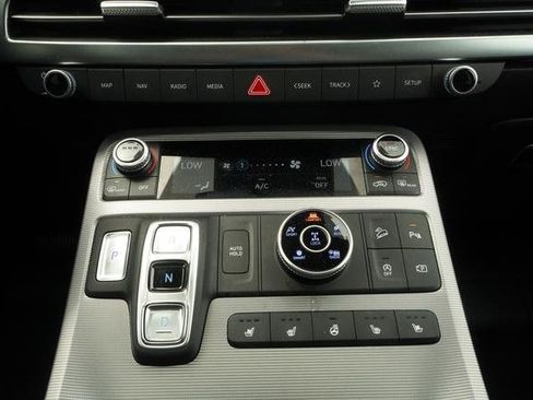 Used 2025 Hyundai Palisade Calligraphy AWD/4WD image 15