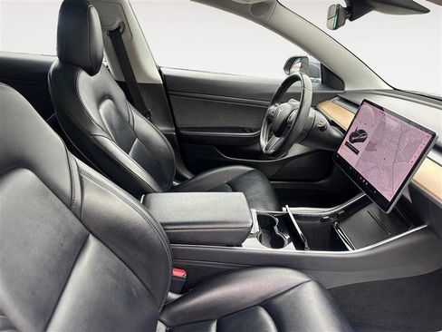 Used 2019 Tesla Model 3 Long Range image 15