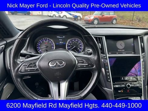 Used 2017 INFINITI Q60 Red Sport 400 image 28