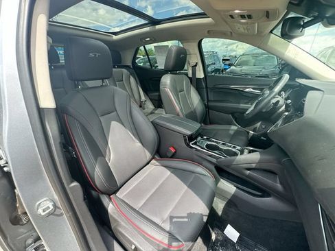 Used 2023 Buick Envision Essence w/ Technology Package I AWD/4WD image 32