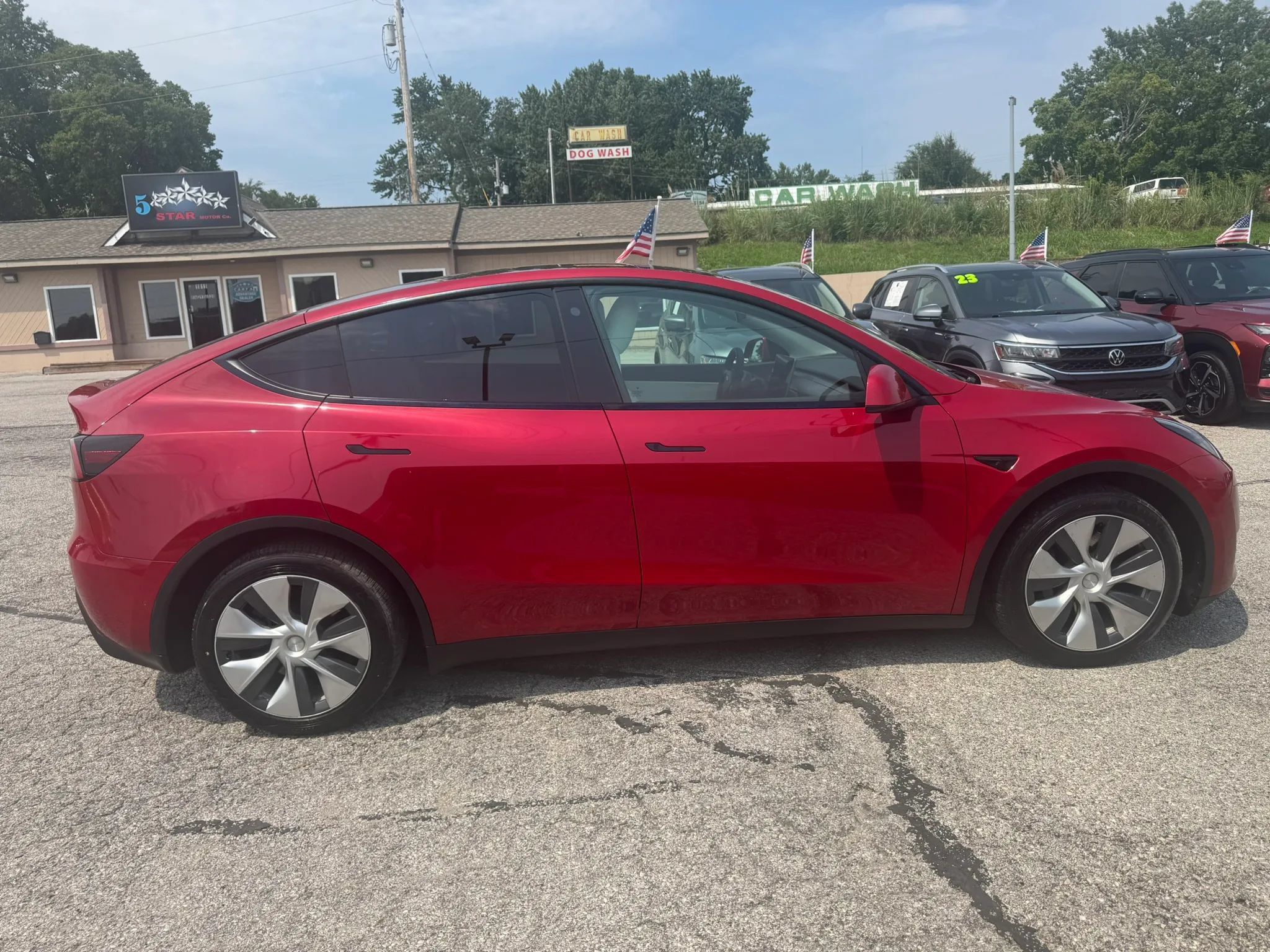 Used 2021 Tesla Model Y Long Range AWD/4WD image 3