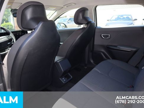 Used 2025 Kia K4 FWD image 18