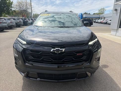 Certified 2025 Chevrolet Equinox RS w/ Safety and Technology Package AWD/4WD image 8