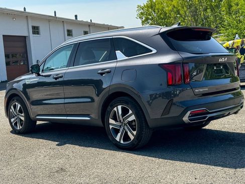 Used 2023 Kia Sorento SX Prestige AWD/4WD image 5