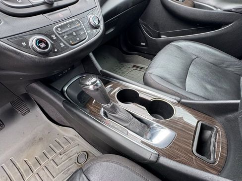 Used 2020 Chevrolet Malibu Premier image 26