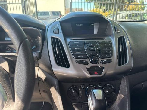 Used 2016 Ford Transit Connect XLT image 8