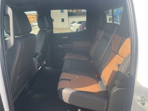 Certified 2022 Chevrolet Silverado 1500 High Country image 31