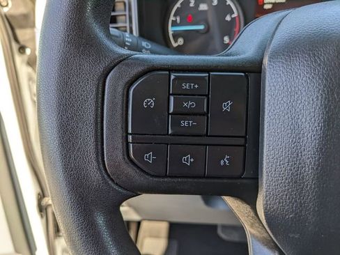 Certified 2025 Ford F250 XLT image 30