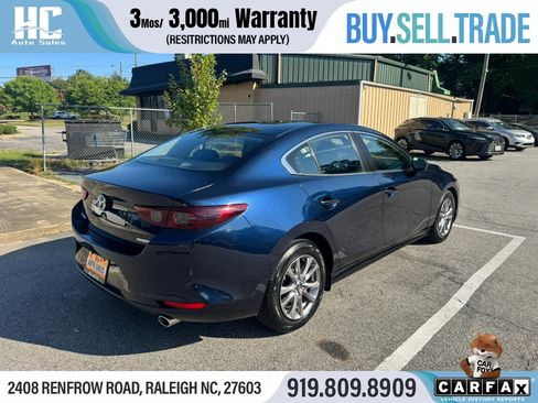 Used 2019 MAZDA MAZDA3 Sedan FWD image 5