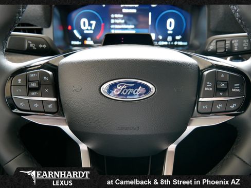 Used 2026 Ford Explorer Platinum RWD image 34