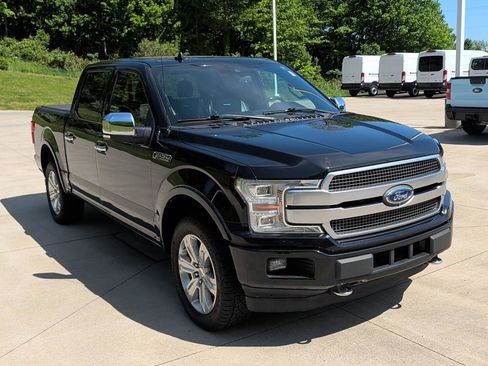 Used 2019 Ford F150 Platinum w/ Equipment Group 701A Luxury AWD/4WD image 3