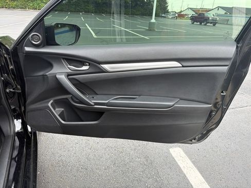 Used 2019 Honda Civic Sport image 21
