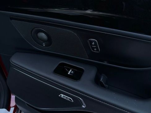 New 2026 Lincoln Nautilus Premier w/ Equipment Group 102A image 17