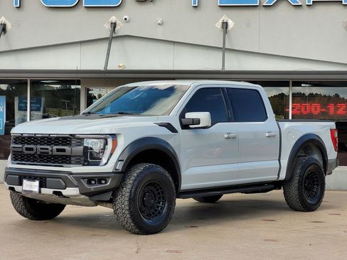 Used 2023 Ford F150 Raptor image 3