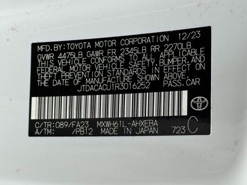 Used 2024 Toyota Prius Prime FWD image 44