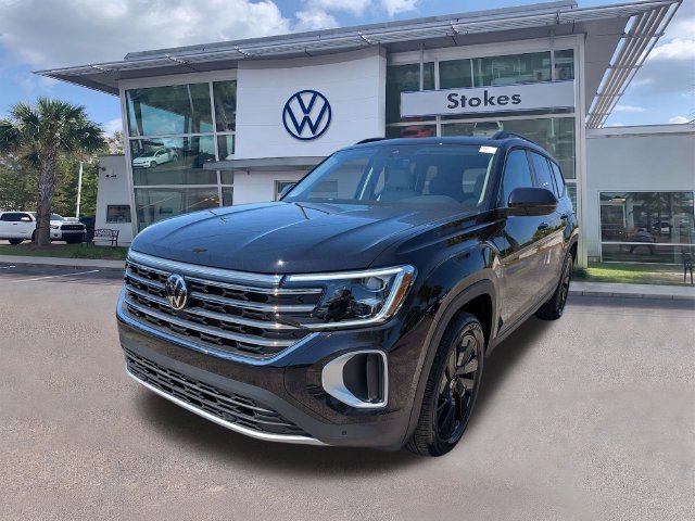 New 2026 Volkswagen Atlas SE FWD image 8