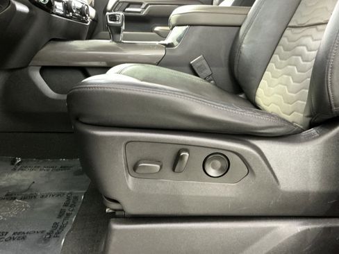 Used 2023 Chevrolet Silverado 1500 ZR2 w/ Technology Package image 22