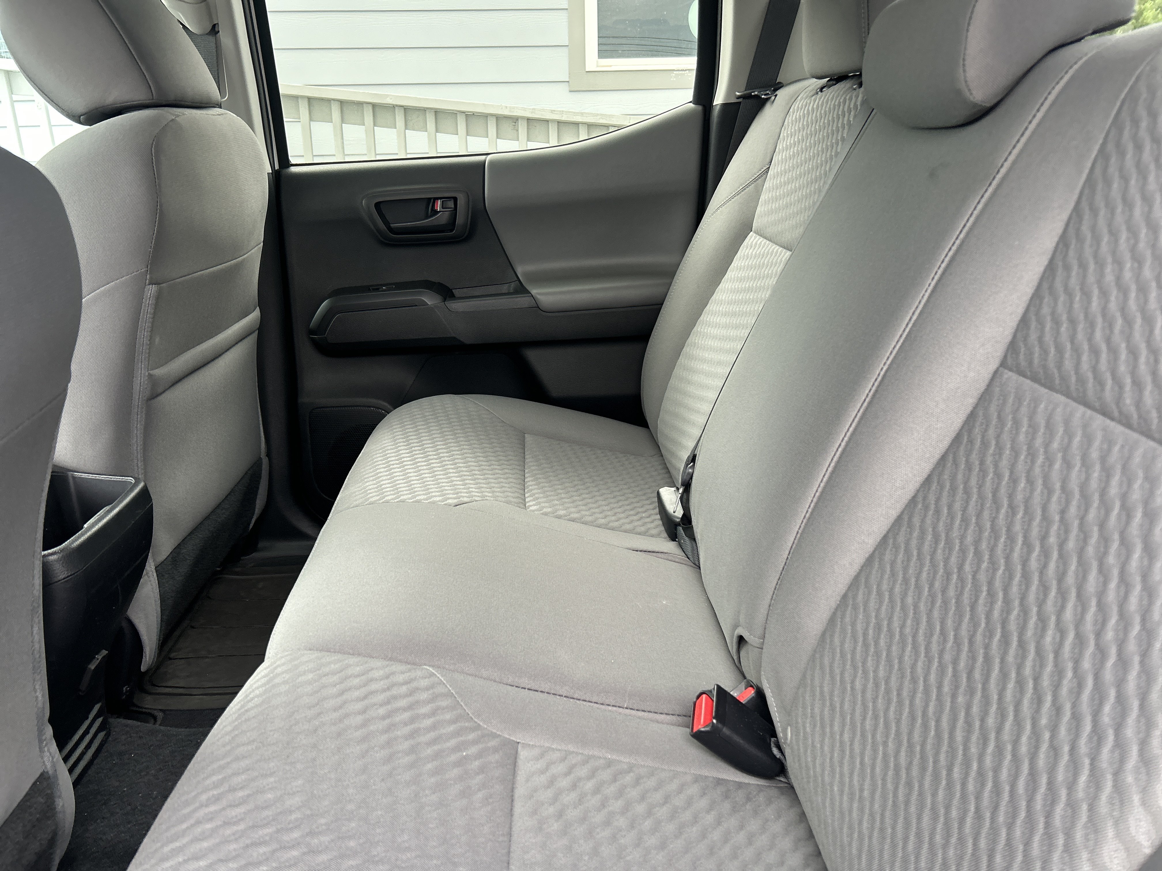 Used 2022 Toyota Tacoma SR w/ SR Convenience Package RWD image 27