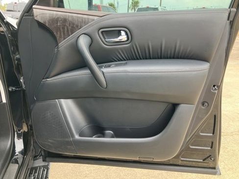 Used 2024 Nissan Armada Platinum w/ Captain's Chairs Package image 13