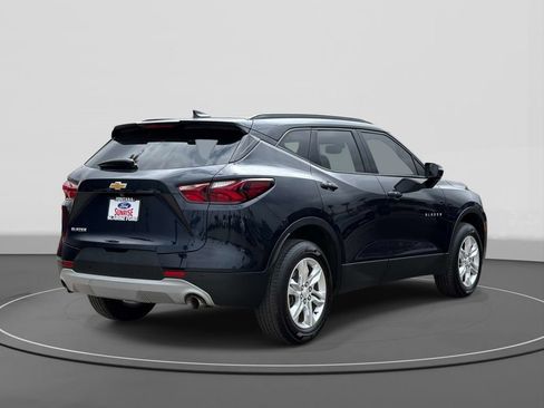 Used 2021 Chevrolet Blazer LT FWD image 5