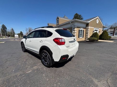 Used 2014 Subaru Crosstrek 2.0i Premium w/ Moonroof Package image 3
