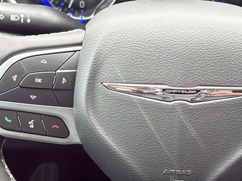 New 2026 Chrysler Voyager LX image 21