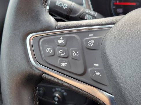 Used 2024 Chevrolet Equinox LT FWD image 12