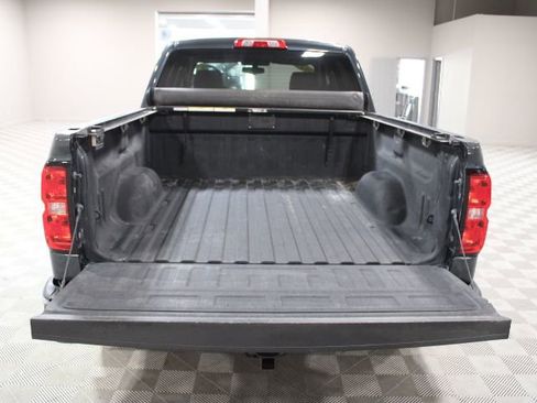 Used 2018 Chevrolet Silverado 1500 LT w/ All Star Edition AWD/4WD image 14