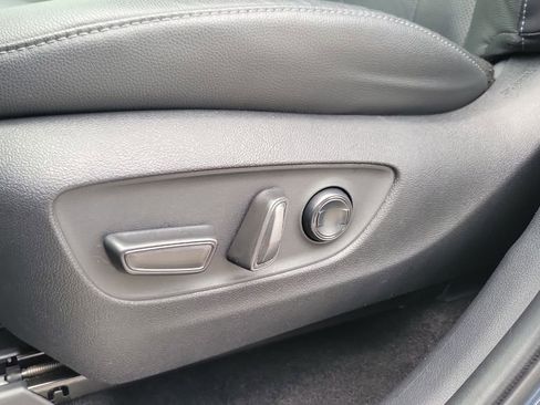 Certified 2024 Toyota Grand Highlander AWD image 16