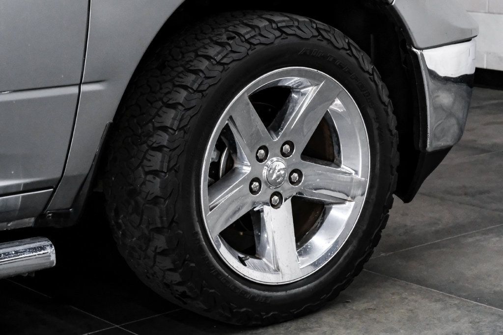 Used 2021 RAM 1500 Classic SLT AWD/4WD image 64
