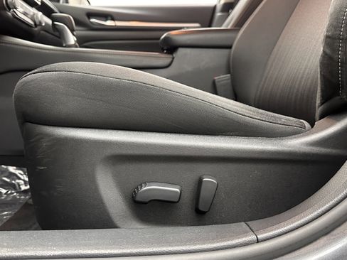 Used 2023 Nissan Altima 2.5 SV image 12