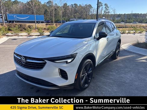 Used 2023 Buick Envision Preferred w/ Sport Touring Package image 1