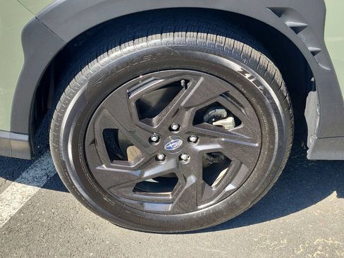 Used 2025 Subaru Crosstrek 2.5i Sport AWD/4WD image 8