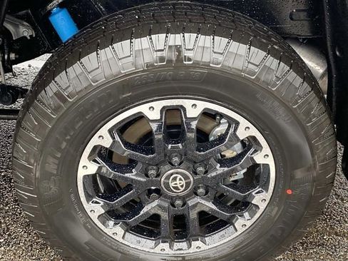 New 2026 Toyota Tundra SR5 AWD/4WD image 6