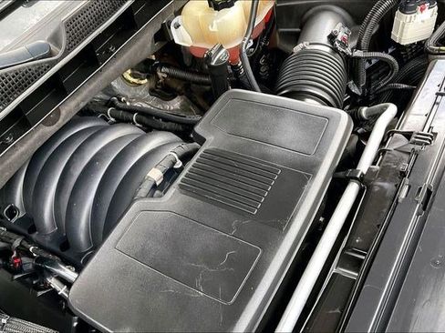 Used 2021 GMC Yukon Denali w/ Denali Premium Package image 38