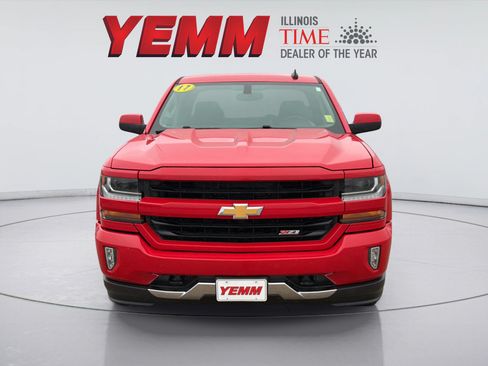 Used 2017 Chevrolet Silverado 1500 LT w/ All Star Edition AWD/4WD image 3