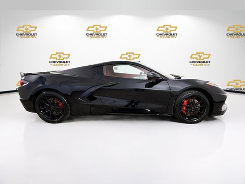 Used 2023 Chevrolet Corvette Stingray Premium Cpe w/ Z51 Performance Package RWD image 9
