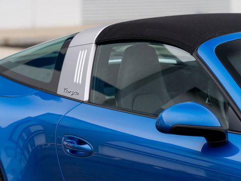 Used 2015 Porsche 911 Targa 4S image 48