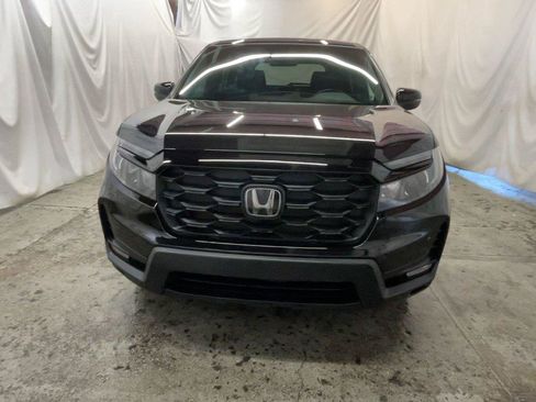 Certified 2025 Honda Passport EX-L image 17