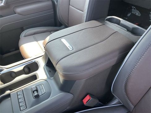 New 2025 GMC Sierra 2500 Denali w/ Denali Reserve Package image 20