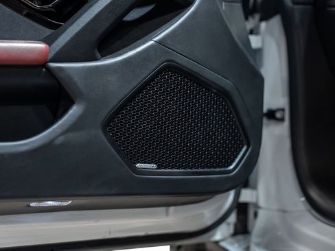 Used 2020 Lamborghini Huracan EVO image 53