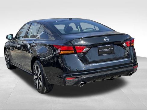 Used 2019 Nissan Altima 2.5 SV AWD/4WD image 4